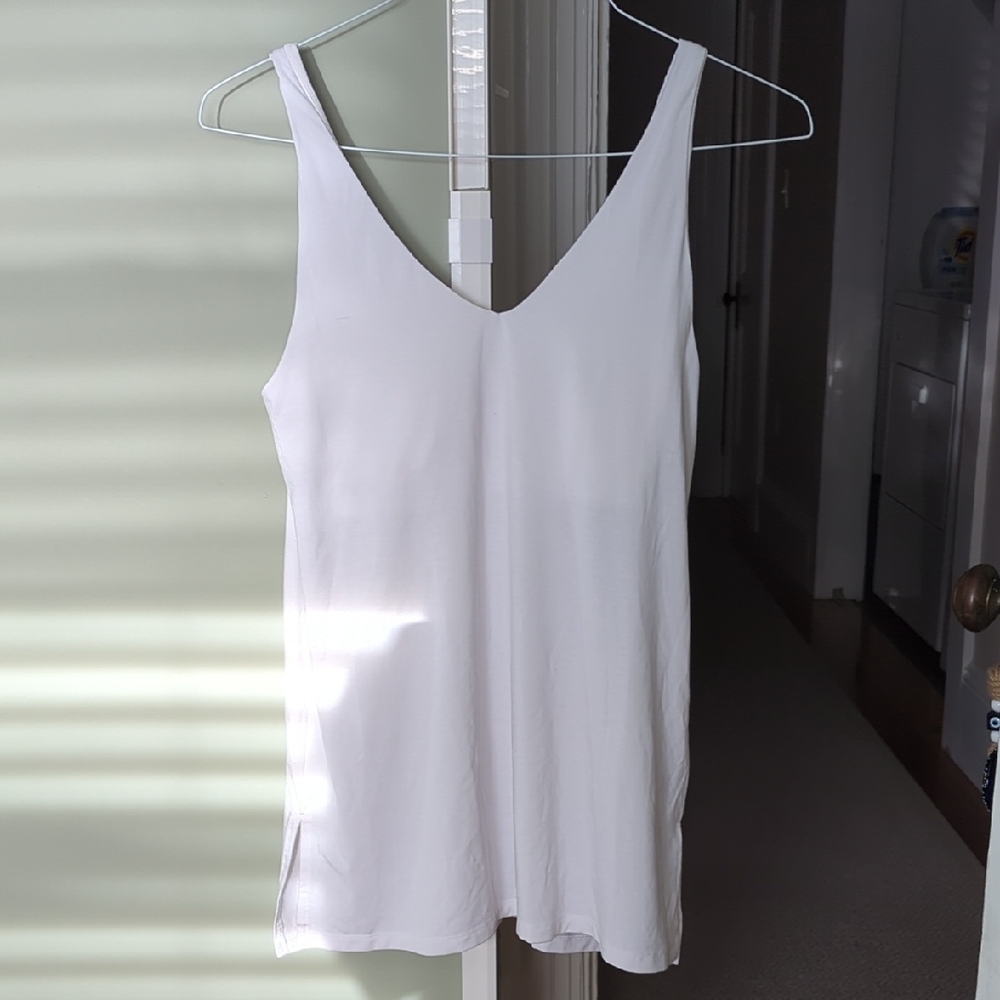 Athleta Essence Support Tank - Medium